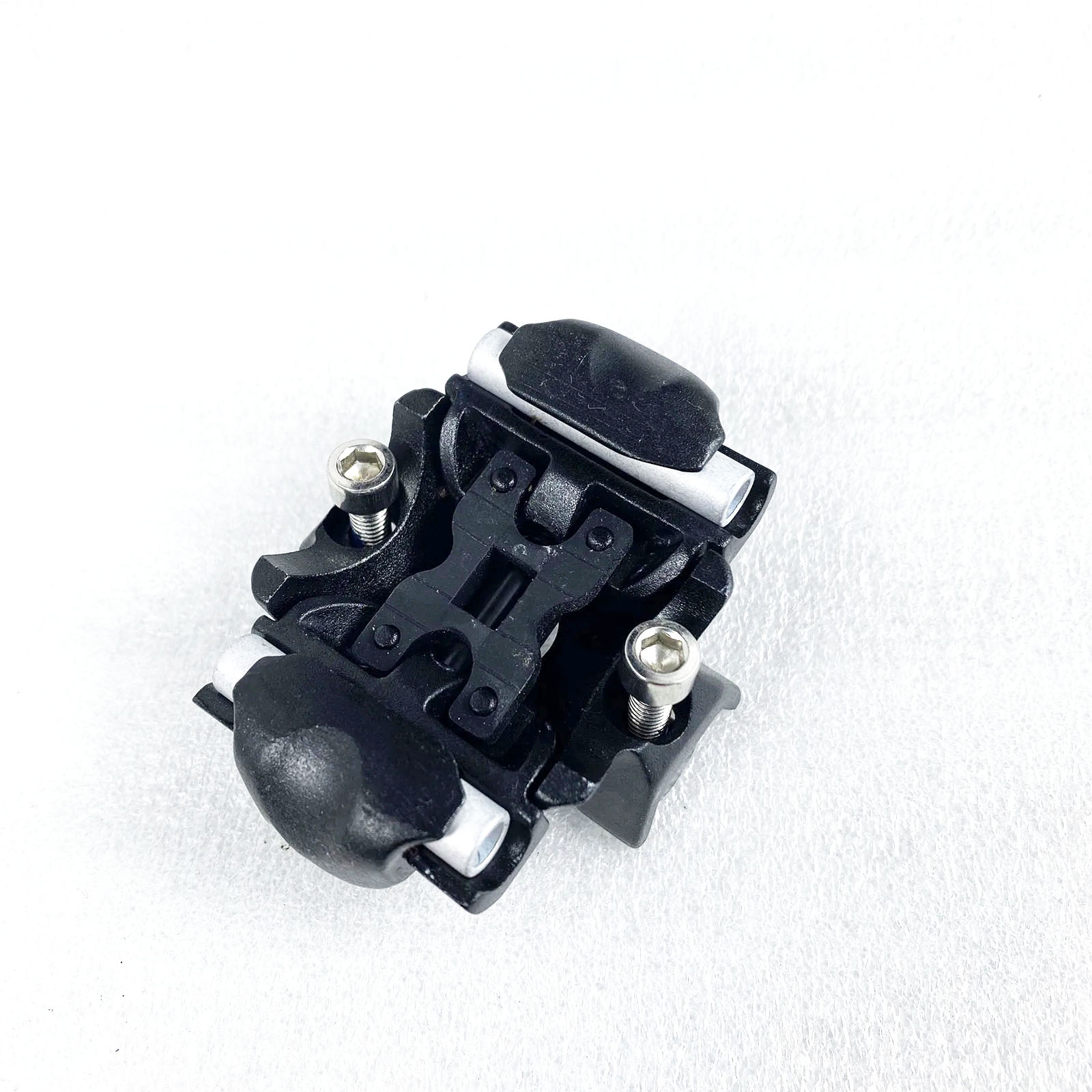 Carbon Seatpost Clamp 7*7mm /  - Commuting By Bike 评论和价格